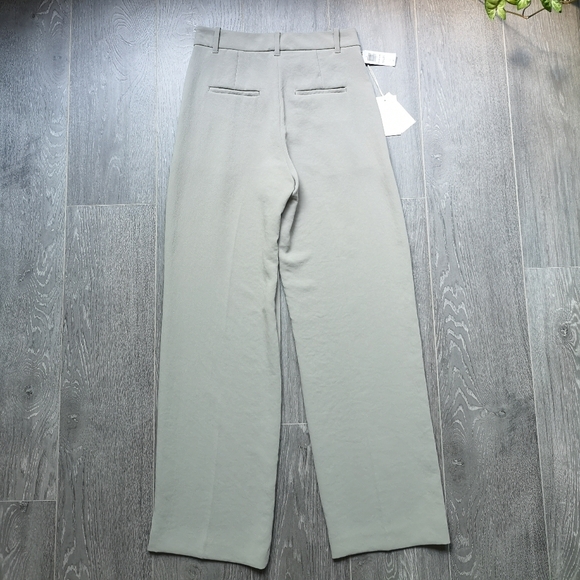 Aritzia Effortless Pant - Picture 6 of 8